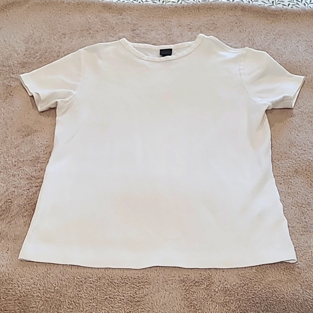 H&M white textured short sleeve top